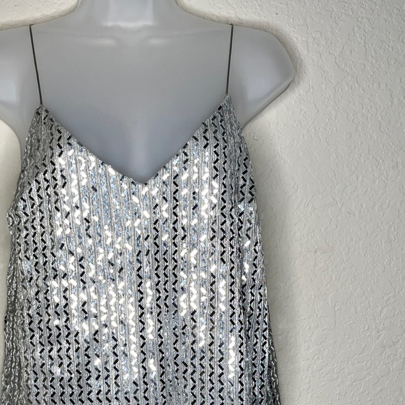 Lost + Wander Silver Cevron Tank Top Size S Metallic Cocktail 90s Disco Party - Picture 2 of 11